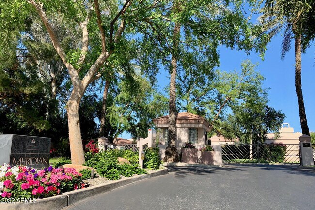 Building Photo - 7675 N 78th St