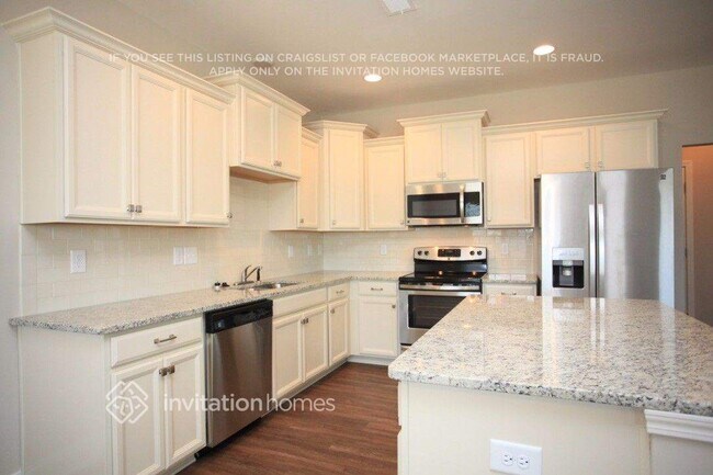 Building Photo - 5326 Roberta Crossing Dr
