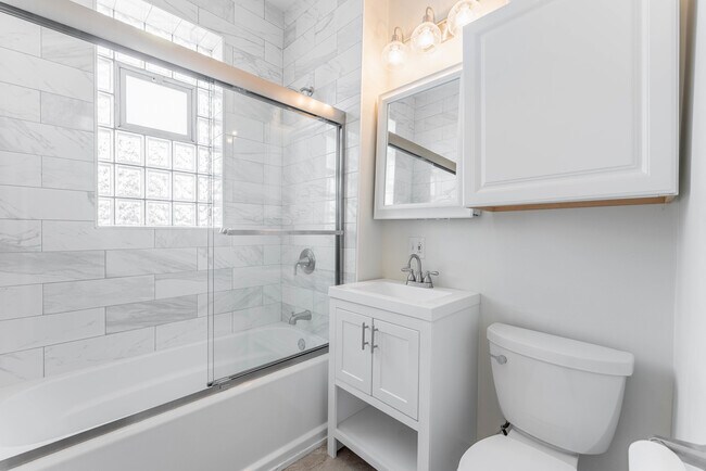 Foto del edificio - 3301 W Evergreen Ave