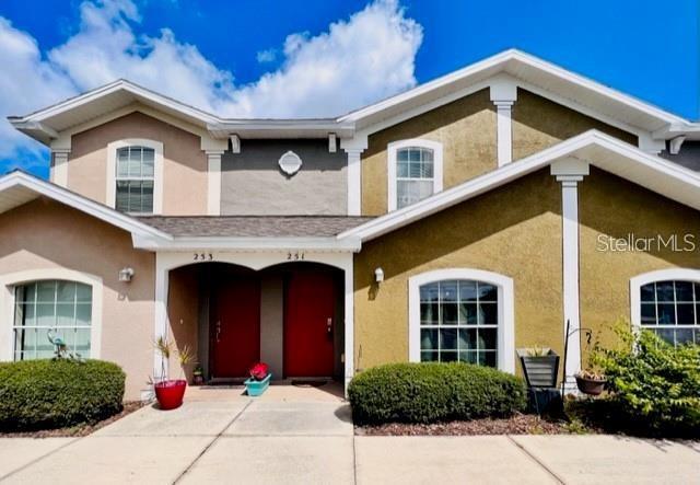 Foto del edificio - 251 Royal Palm Dr