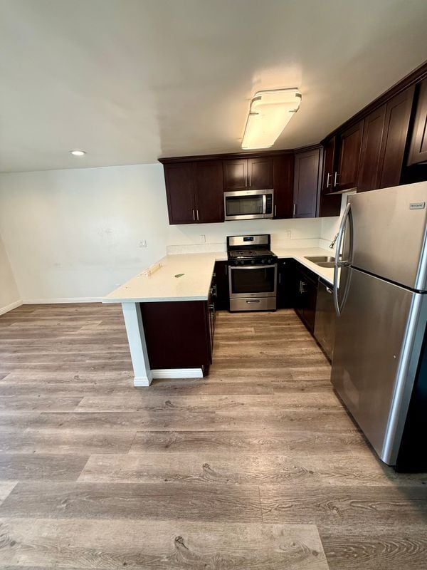 Building Photo - 1305 Garfield Ave