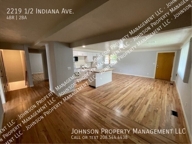 Building Photo - 2219 1/2 Indiana Ave.-