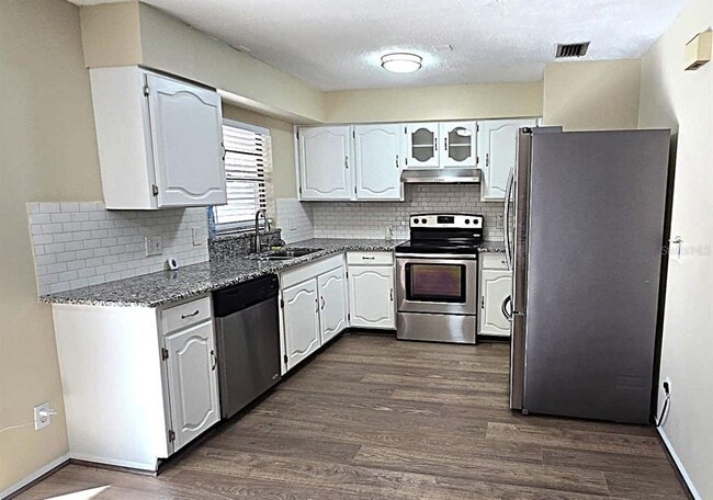 Foto del edificio - 5160 Glasgow Ave