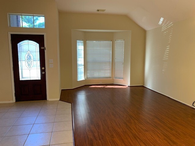 Building Photo - 11014 Redhaven Ct