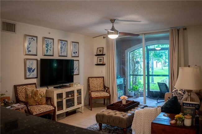 Foto del edificio - 4828 U.S. 441 Apt #8102, Coconut Creek, FL...