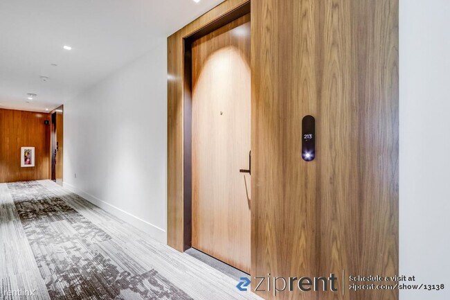 Foto del edificio - Studio, 1 bath Condo - 2177 3rd Street, Sa...