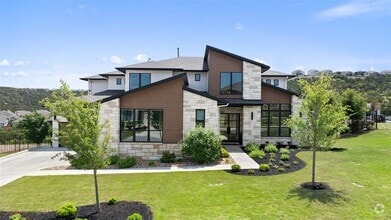 Building Photo - 6825 Davenport Divide Rd