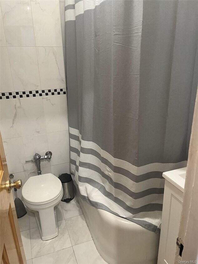 Foto del edificio - 248 E 21st St