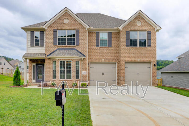 Primary Photo - 2009 Creekside Manor Ln