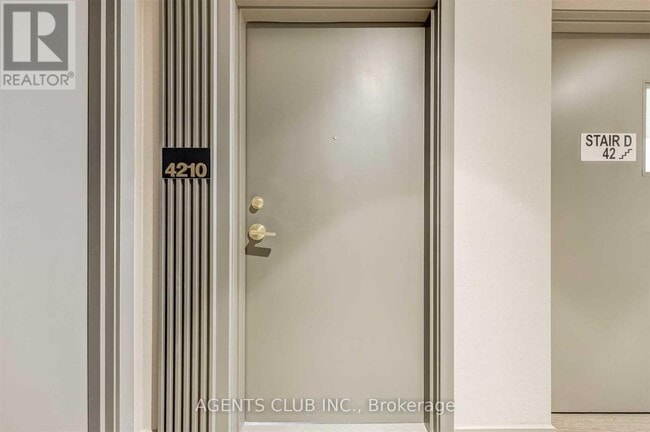 Building Photo - 5 Buttermill Ave.