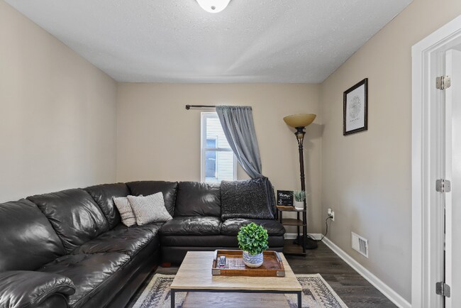 Foto del edificio - 124 Griggs St SW