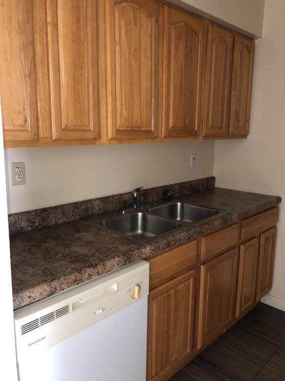 Foto del edificio - 342 E. Market St Mercer, Pa 16137