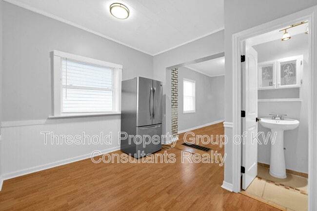 Building Photo - 342-344 East Morrill Avenue - 344