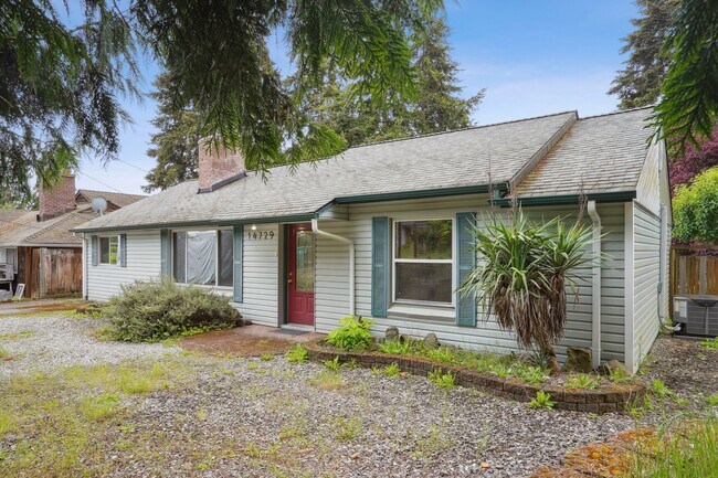 Building Photo - 14729 22nd Ave NE