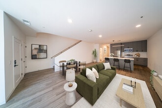 Building Photo - The Press