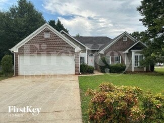 Building Photo - 1613 Clairmont Ln SW