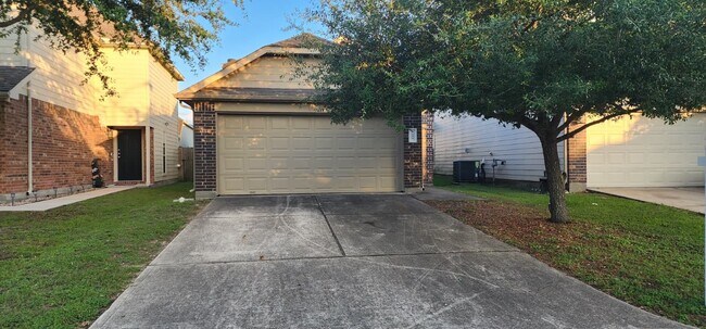 Foto del edificio - 2535 Kiplands Way Dr