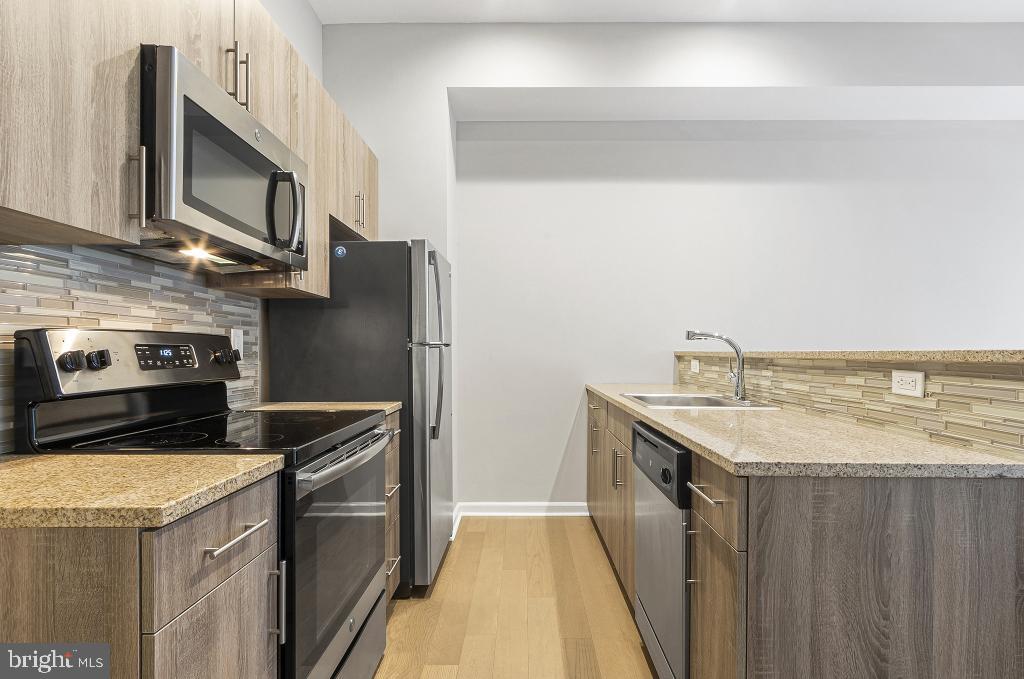 Foto principal - 1300 Chestnut St