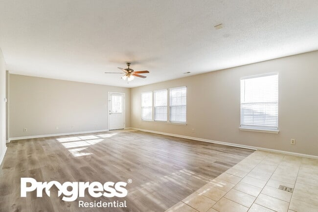 Building Photo - 2217 Westmere Dr