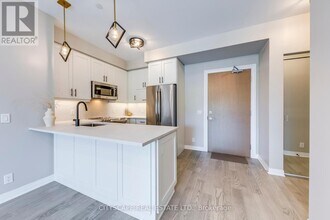 Building Photo - 128 Grovewood Common