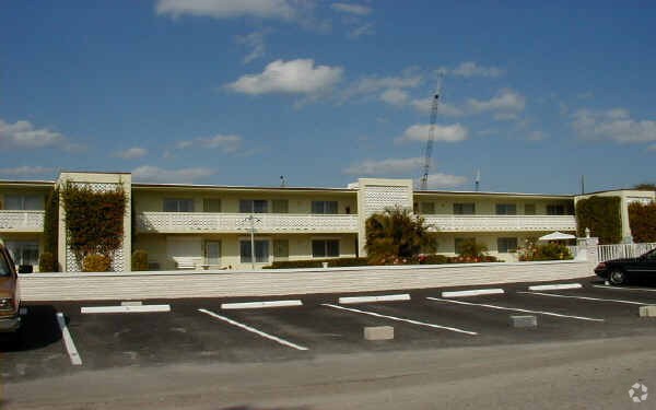 Foto principal - 125 Inlet Way