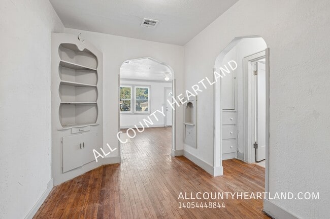 Building Photo - 1116 NW 29th St