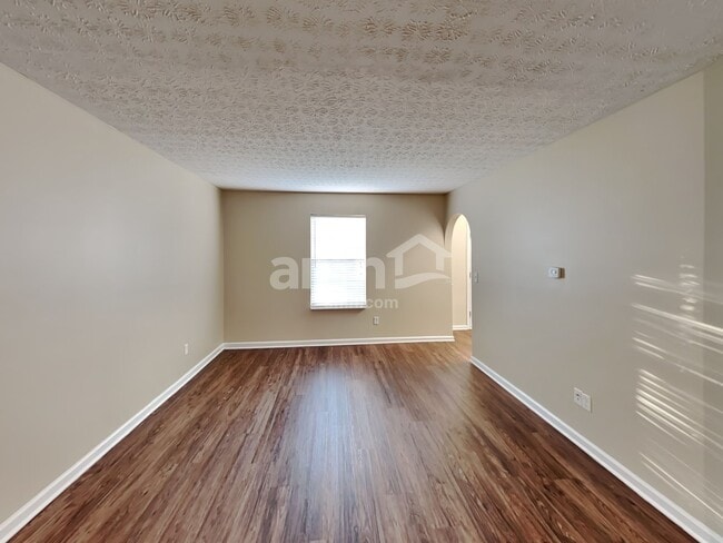 Building Photo - 1760 Navion Ct