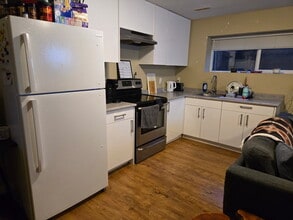 Building Photo - 11479-11236 236 St