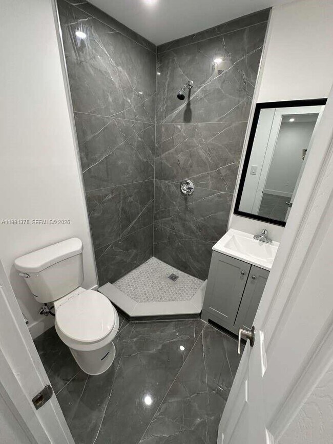 Foto del edificio - 10825 SW 145th Pl