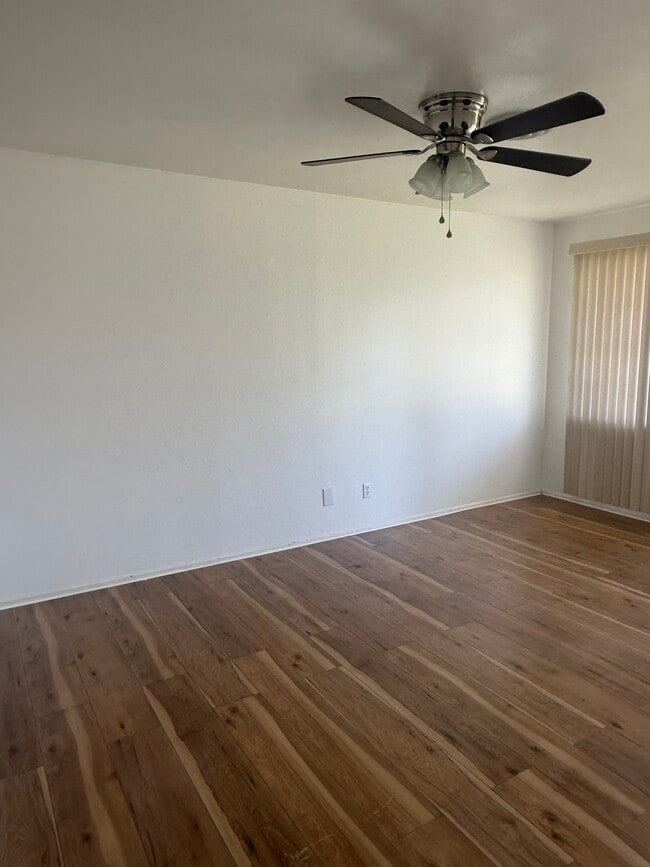 Sala de estar - 1029 NW 9th St
