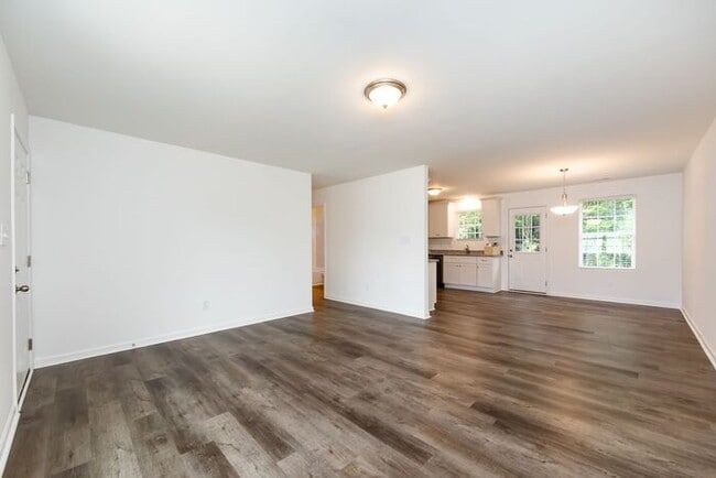 Building Photo - Brand New 4BD/2BA Ranch Home in Lancaster!