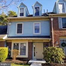 Building Photo - 1506 Virginia Ct