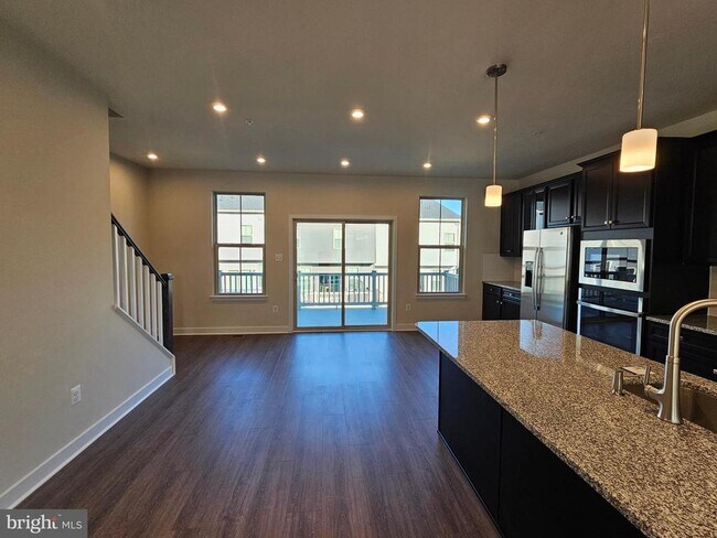 Foto del edificio - 7118 Bighorn Rd