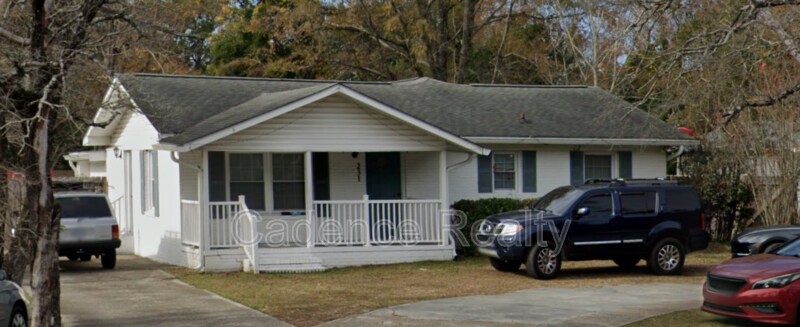 Building Photo - 231 Wood Dale Dr