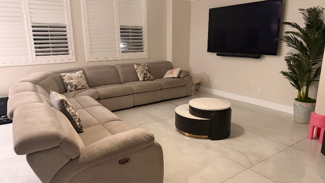 Photo - 5535 Pine Leaf Ave House