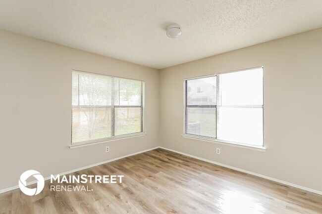 Foto del edificio - 7330 Shadow Trail