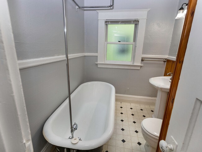 Building Photo - Corbett Building