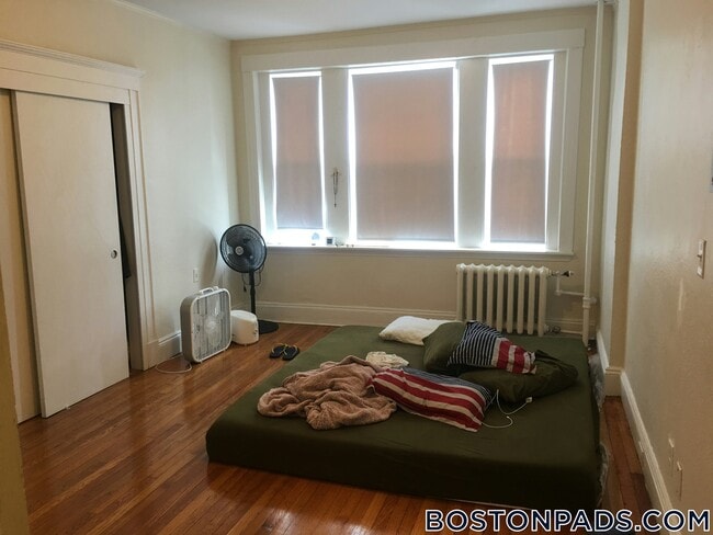 Building Photo - 1171 Boylston St
