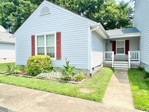Building Photo - 5310 Gardner Ct