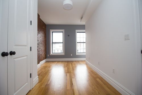 Building Photo - 1484 Fulton St