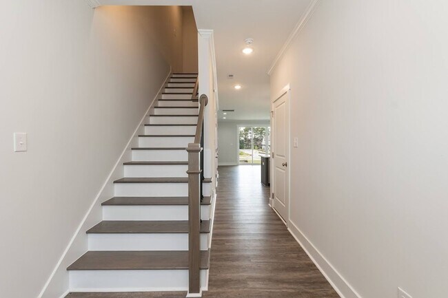 Foto del edificio - Brand New Corner Townhome in Rolesville!