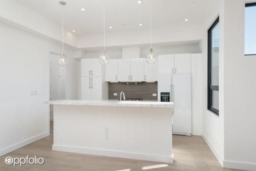 Building Photo - 435 Duboce Ave