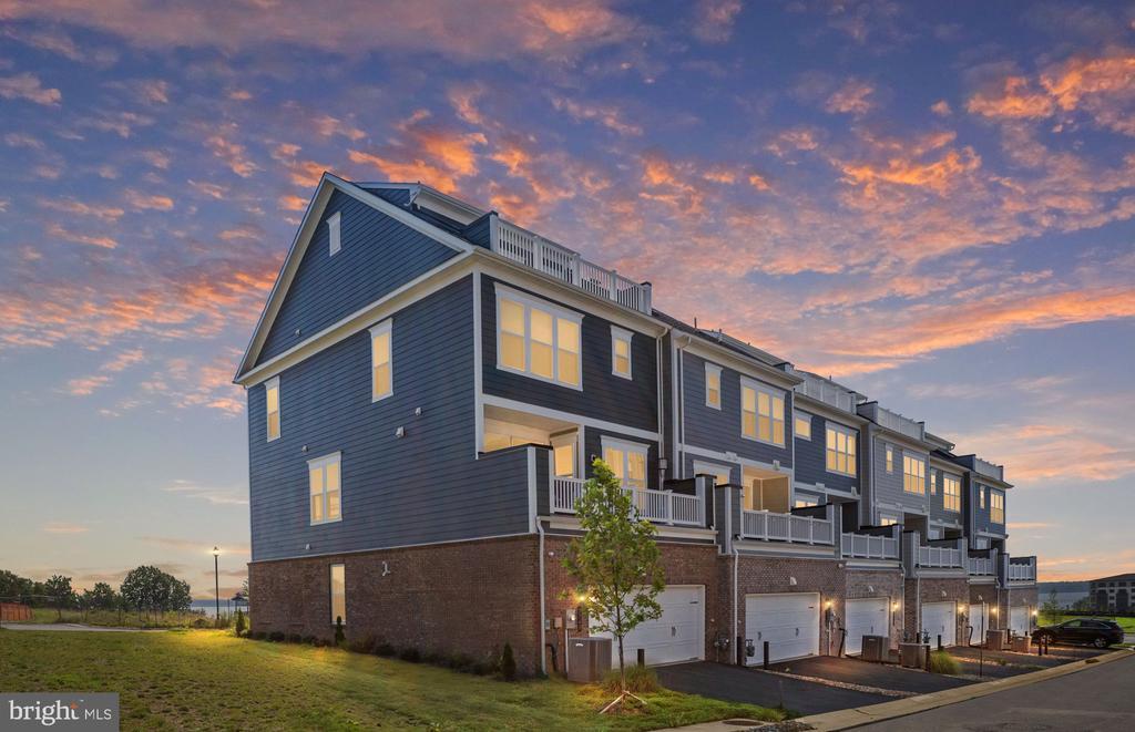 Foto principal - 1747 Riverbluff Ave