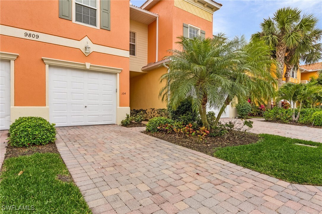 Foto principal - 9809 Boraso Way
