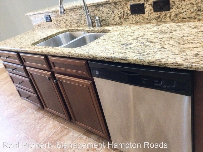 Foto del edificio - 5 br, 4 bath House - 4156 Bridle Way.
