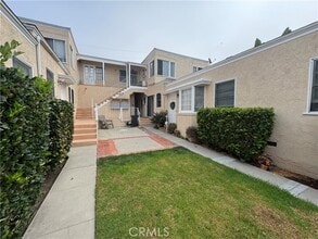 Building Photo - 364 Cliff Dr