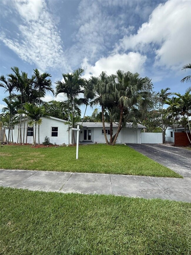 Building Photo - 9934 SW 195th St