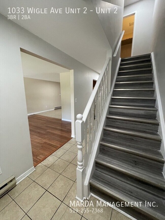 Building Photo - 3 BDRM TOWNHOUSE IN WEST WINDSOR!
