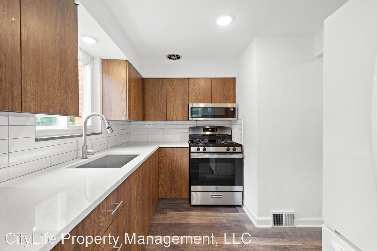 Primary Photo - 3 br, 2 bath House - 2019 Ohio Avenue