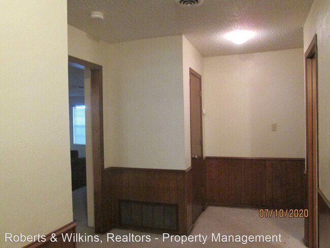 Foto del edificio - 2 br, 1.5 bath House - 2802 Edgemere Drive